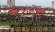 بالصور.. جماهير الأهلي تحيي ذكري مجزرة بورسعيد بالآلاف